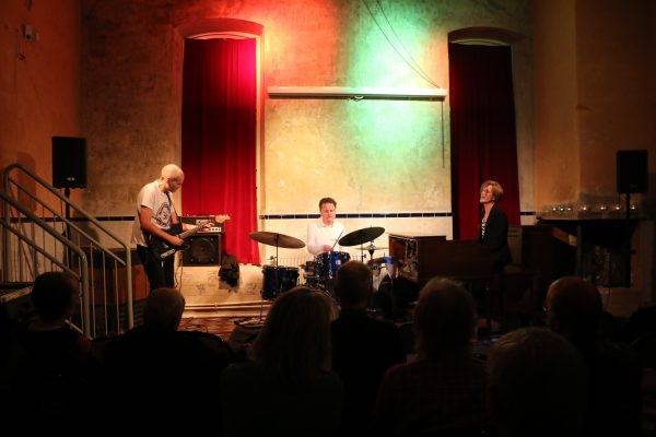 Andreas Hellkvist Trio @ Wasabryggeriet, Borlänge