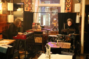 Apan & Grisen @ Glenn Miller Café, Stockholm on November 18th 2020